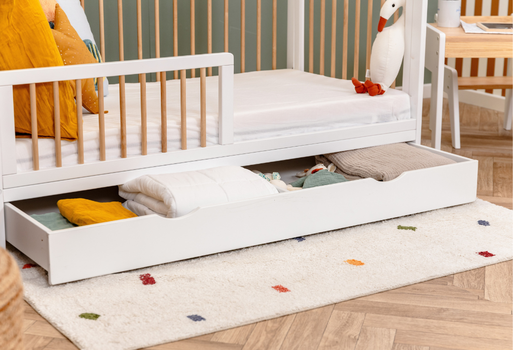 Cama infantil con cajones